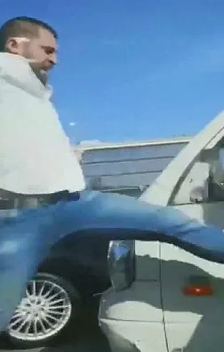 İstanbul Beykoz'da maganda dehşeti! Önce tekme attı sonra yangın tüpü ile...