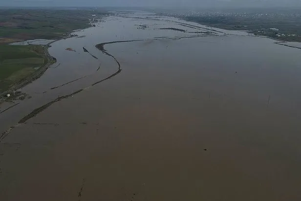 Son dakika: Meriç Nehri'nde sarı alarm durumu turuncuya yükseltildi.-3