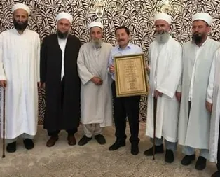 Hürriyet yazarından FETÖ tarzı algı operasyonu