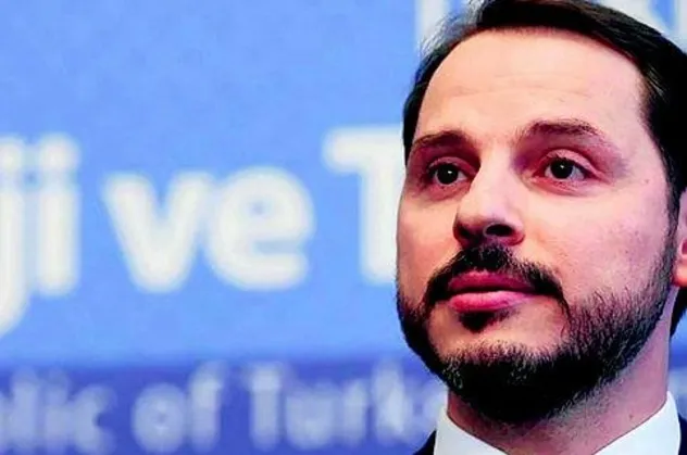 Bakan Albayrak'tan Mehmet Akif Ersoy mesajı