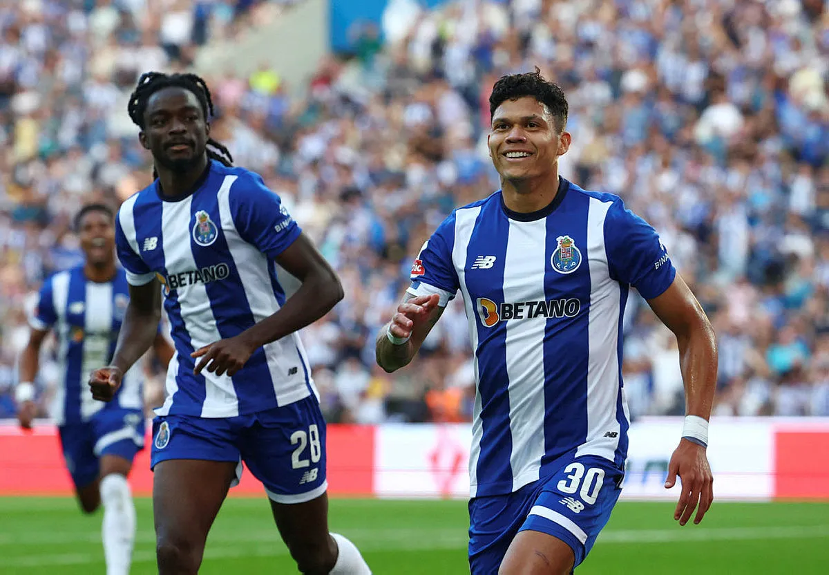 Dünya kulüpler sıralaması güncellendi! Fenerbahçe Galatasaray'ı solladı - 27