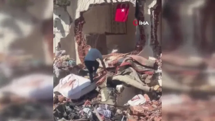 Türk bayrağını görünce yıkımı durdurdu