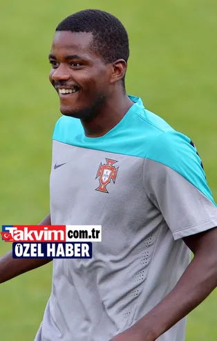 Fenerbahçe'nin transfer etmek istediği Carvalho, dünyaları istedi! Şok talepler...