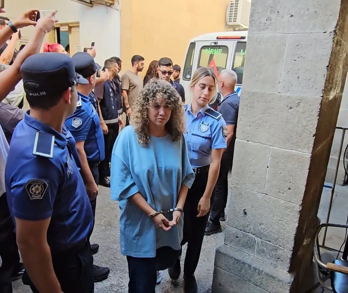 1788438445267.jpeg Girne faciasında 9 şüpheli ikinci kez hakim karşısına çıktı: Kaptanın sahte belgesi ve "su alıyor" uyarısı mahkemede-3