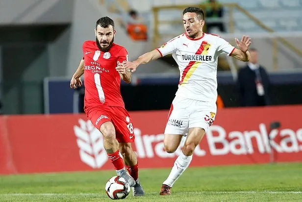 Antalya'da gol yağmuru! GOLLERİ İZLE | Antalyaspor 4 - 3 Göztepe (MAÇ SONUCU)-2