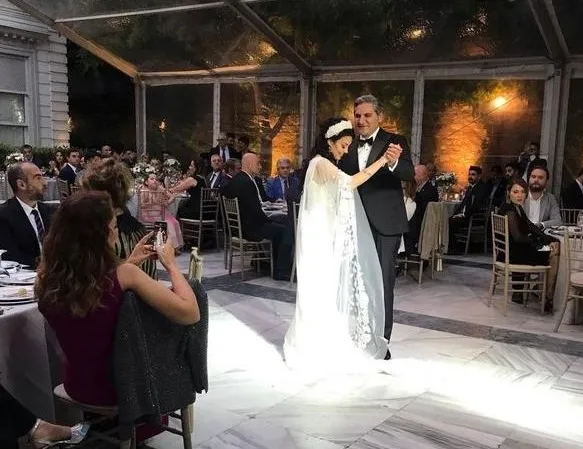 CHP’lilerin milyonluk düğüne tepki yağdı!