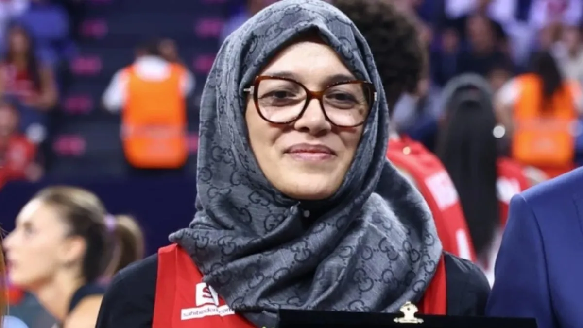 Aysun Özbek'ten yıllar sonra VakıfBank iddiası: “Başörtüm nedeniyle kızımı altyapıya almadılar”