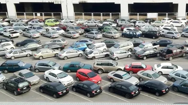 arac-stokcularina-devlet-mudahalesi-ankara-cumhuriyet-bassavciligi-sorusturma-baslatti-1639788698444.jpeg Araç stokçularına devlet müdahalesi! Ankara Cumhuriyet Başsavcılığı soruşturma başlattı-6