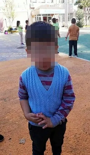 Bursa'da servis aracında unutulup, kaybolan çocuğu polis buldu-1