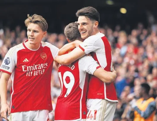 Arsenal evinde hata yapmadı