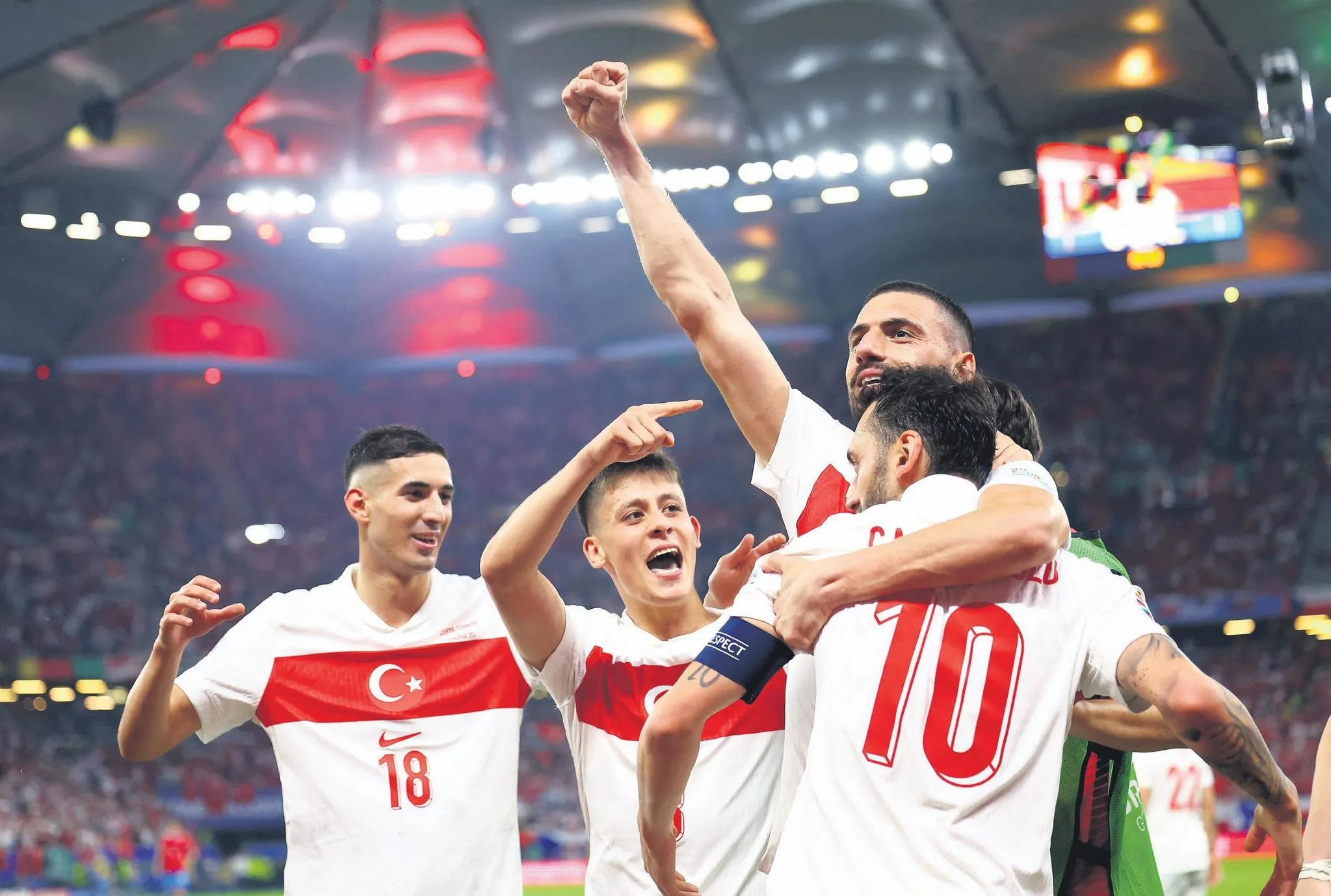 ’Çek’ilin yoldan Türkler geliyor