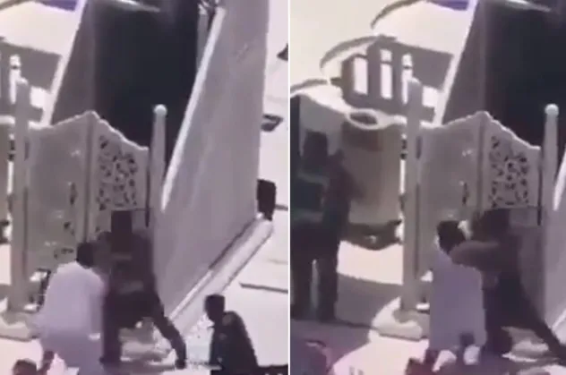 Hutbe okuyan Kabe imamına bıçaklı saldırı girişimi