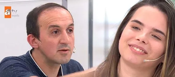 esra-erolda-studyosunu-ask-sardi-milyonlarin-onunde-haykirdi-ferhat-gibi-daglari-mi-deleyim-sule-1654708893096.jpg Esra Erol’da stüdyosunu aşk sardı! Milyonların önünde haykırdı “Ferhat gibi dağları mı deleyim Şule?”-9