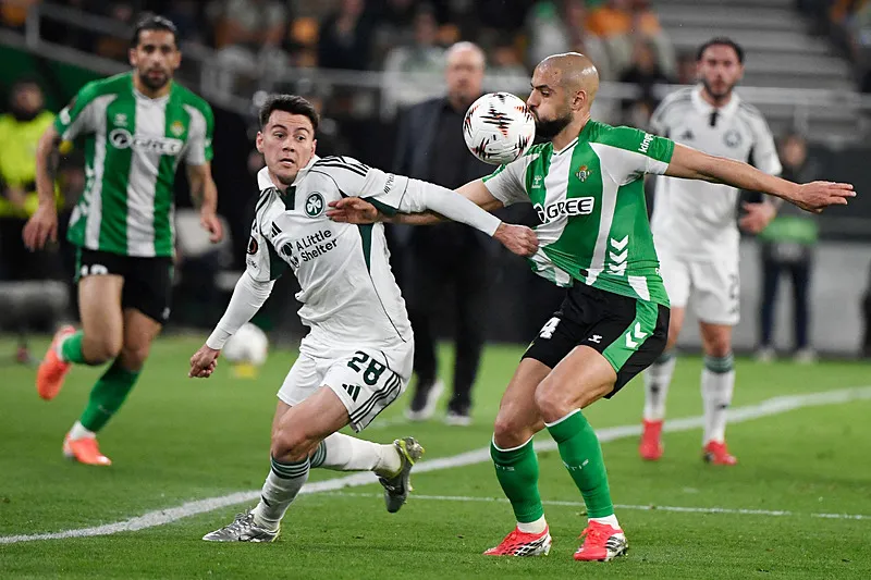 Fenerbahçe'den Galatasaray transfer çalımı: Forvete Omar Marmoush - 15