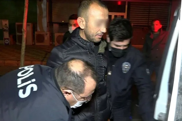 Aksaray'da ehliyetsiz ve alkollü araç kullanan sürücünün polis ekipleriyle hayrete düşüren diyaloğu