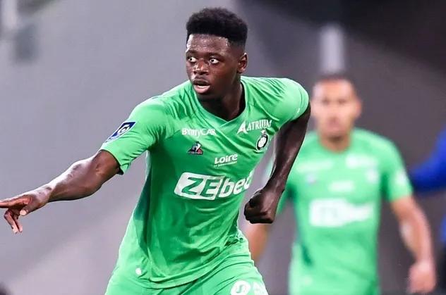 Tek formül U21 stoper! Fenerbahçe Saidou Sow, Sinaly Diomande ve Maxime Esteve’den birini almak istiyor