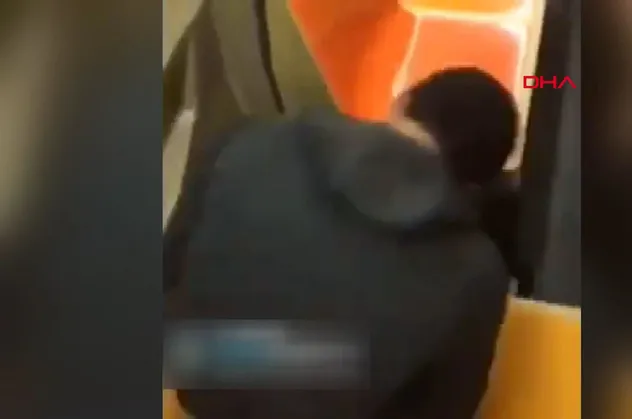 ABD metrosunda bayıltan dayak!
