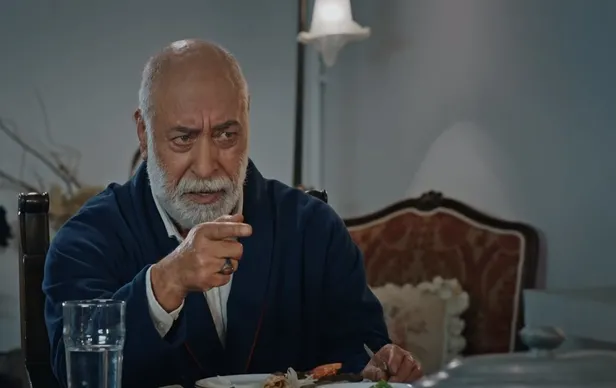 hirsiz-degil-bu-arsiz-edho-169-bolum-fragmaninda-alparslan-ve-kubilay-dusmana-kok-sokturuyor-1603729105776.jpg Hırsız değil bu arsız! EDHO 169. bölüm fragmanında Alparslan ve Kubilay düşmana kök söktürüyor-7