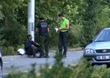 Bayılma numarası yaparak vatandaşları dolandıran sözde simitçiye 4 bin 237 lira para cezası