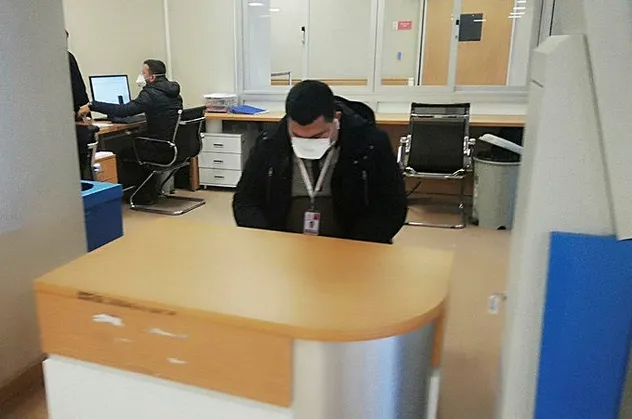 İstanbul'daki hastanede virüs alarmı! Kırmızı alan kapatıldı