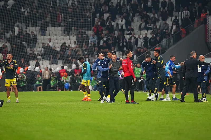 Spor yazarları Beşiktaş-Fenerbahçe maçını değerlendirdi - 10