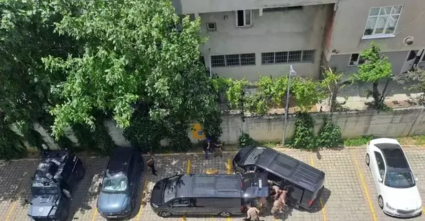 İstanbul Başakşehir'de emekli bir polis dehşet saçtı! Önce ailesini rehin aldı sonra köpeği vurup camdan aşağıya attı