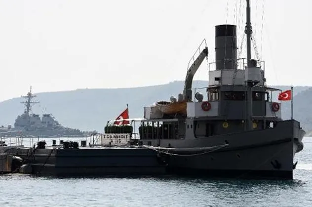 ABD savaş gemisi, Çanakkale Boğazı'ndan geçti