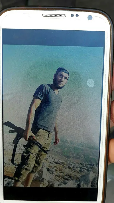 DEAŞ'lı terörist İzmir'de yakalandı-1