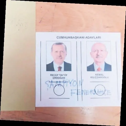 64 milyon seçmen tarihte ilk kez cumhurbaşkanlığı ikinci tur seçimi için sandığa koştu! İşte birbirinden renkli görüntüler-14