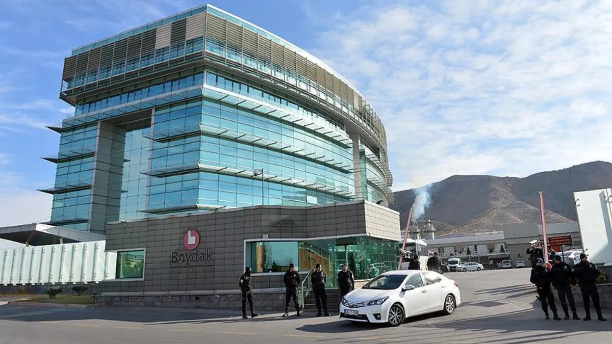 FETÖ'den aranan firari eski Boydak Holding Genel Müdürü yakalandı