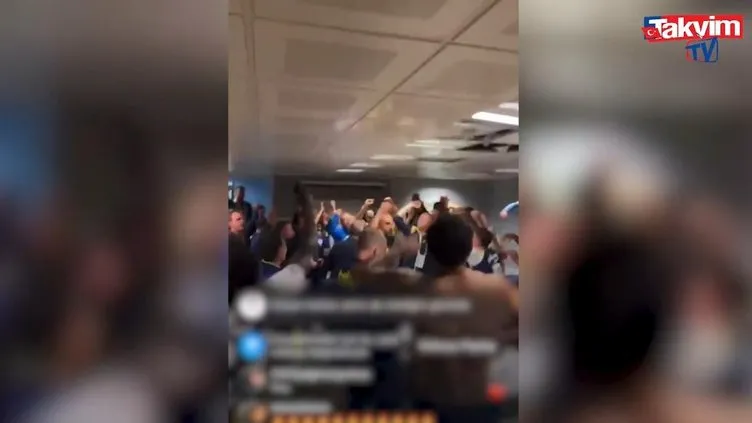 İZLE I Fenerbahçeli futbolculardan soyunma odasında Galatasaray’a küfürlü tezahürat!