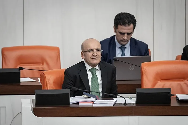 Hazine ve Maliye Bakanı Mehmet Şimşek TBMM Genel Kurul çalışmalarına katıldı