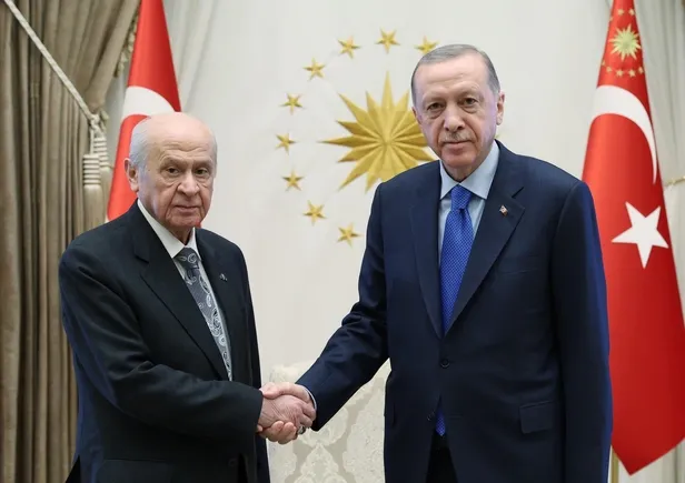 son-dakika-baskan-erdogan-ile-mhp-lideri-devlet-bahceli-arasinda-kritik-gorusme-1679320361604.jpeg