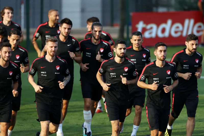 A Milli Futbol Takımı'nda mesai başladı! Türkiye - Rusya maçı ne zaman? - 11