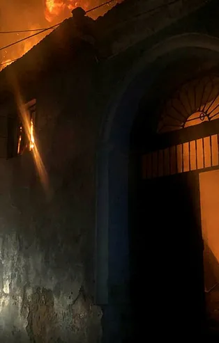 Tarihi sokak 8 yıl sonra aynı kaderi yaşadı!