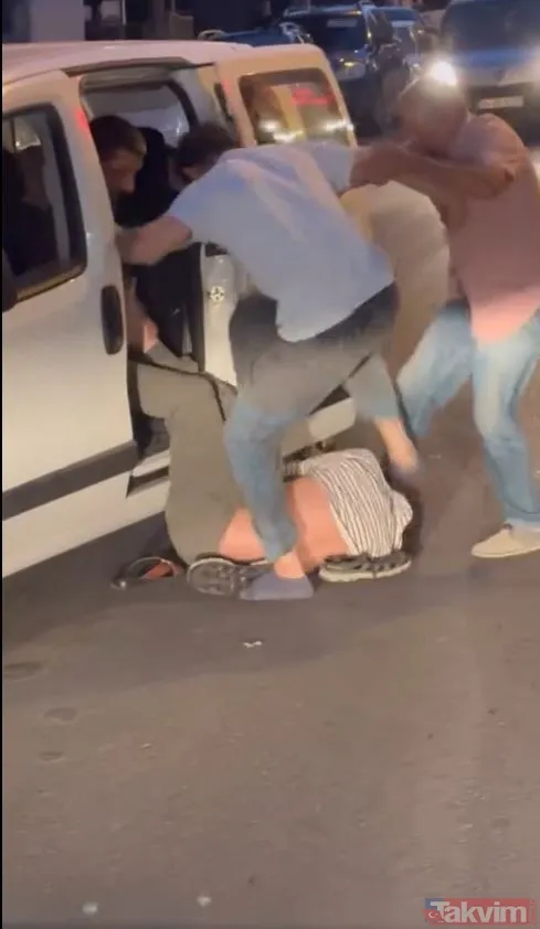 Kaçırılma Anı Kamerada Sosyal Medyada Bir Süre Önce Paylaşıldığı Öğrenilen Görüntülerde Nametullah S.,'Nin Amca Ve Yeğenleri Tarafından Bir Araca Zorla...