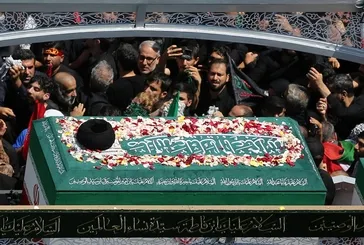 Hamaney’e veda töreninde ABD ve İsrail’e öfke: İranlılar intikam istiyor! Cenazede Ahmedinejad sürprizi