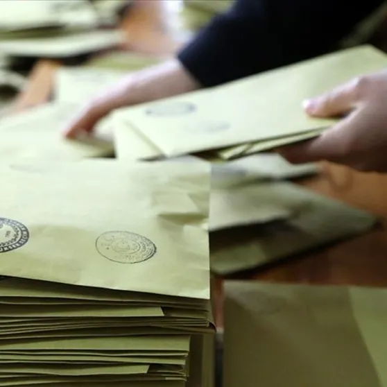 Oy pusulası nasıl olacak? Depremzedeler nasıl oy kullanacak? İlk önce hangi oy pusulası sayılacak? Oy pusulaları tek zarfta mı olacak?