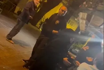 Asude Çay Evi’nde çarşaflı kadınlara saldırı!