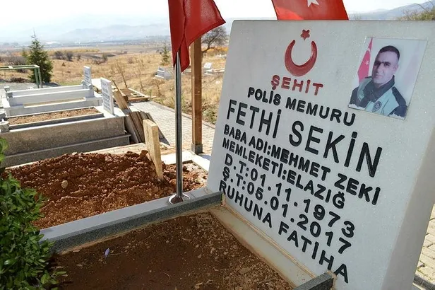 sehit-fethi-sekinin-babasi-mehmet-zeki-sekin-son-yolculuguna-ugurlandi-1668520647708.jpeg