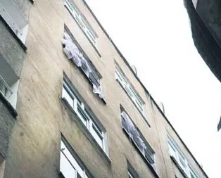 Korkuyla 6. kattan atladı