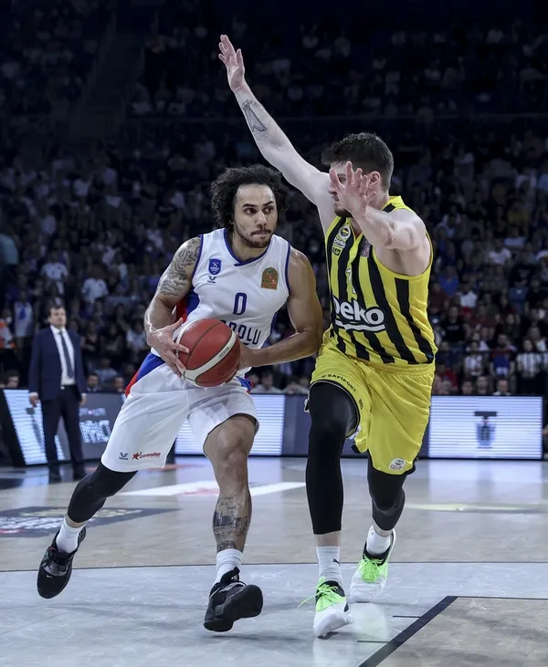 fenerbahce-beko-anadolu-efes-karsisinda-sampiyonluk-macinda-1655022067939.jpg Fenerbahçe Beko, Anadolu Efes karşısında şampiyonluk maçında!-2