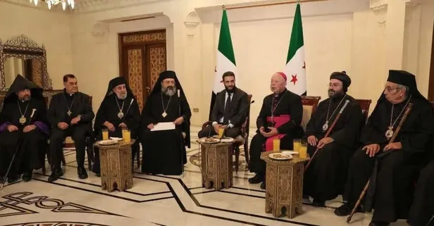 Ahmed el-Şara yılbaşında Hristiyan heyet ile görüştü