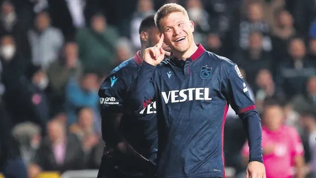 erick-pulgardan-carpici-aciklamalar-sezon-sonunda-italyaya-donecegim-1644965198633.jpeg Erick Pulgar'dan çarpıcı açıklamalar "Sezon sonunda İtalya'ya döneceğim"-10