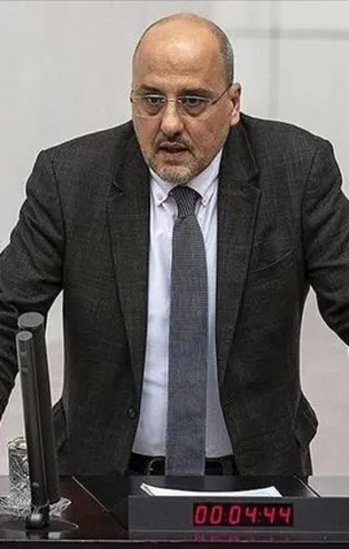 Son dakika: Eski HDP'li İstanbul Bağımsız Milletvekili Ahmet Şık’ın dokunulmazlığının kaldırılması talep edildi