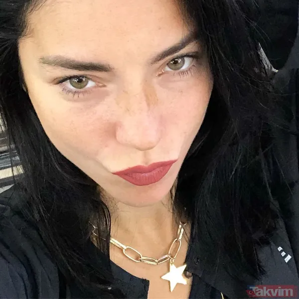 Merve Boluğur önce derin dekoltesiyle poz verdi sonra bikinili paylaşım yaptı! Göğüs ucuna uyguladığı sansür çok konuşuldu - 19