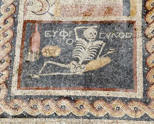 O mozaik Türkiye’den çıktı! Bakın üstünde ne yazıyor