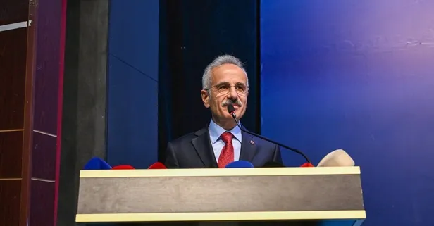 Milli elektrikli tren ne zaman raylara iniyor? Bakan Uraloğlu açıkladı