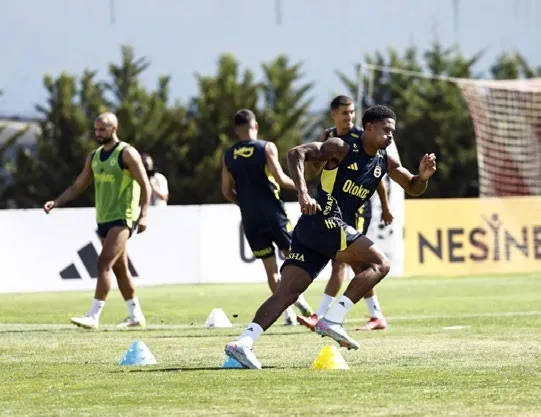 Kanarya Benfica’ya hazır