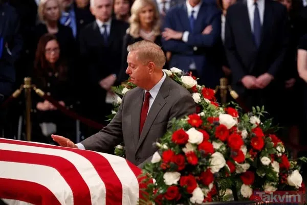 ABD'li Senatör McCain için Kongre'de tören düzenlendi - 46